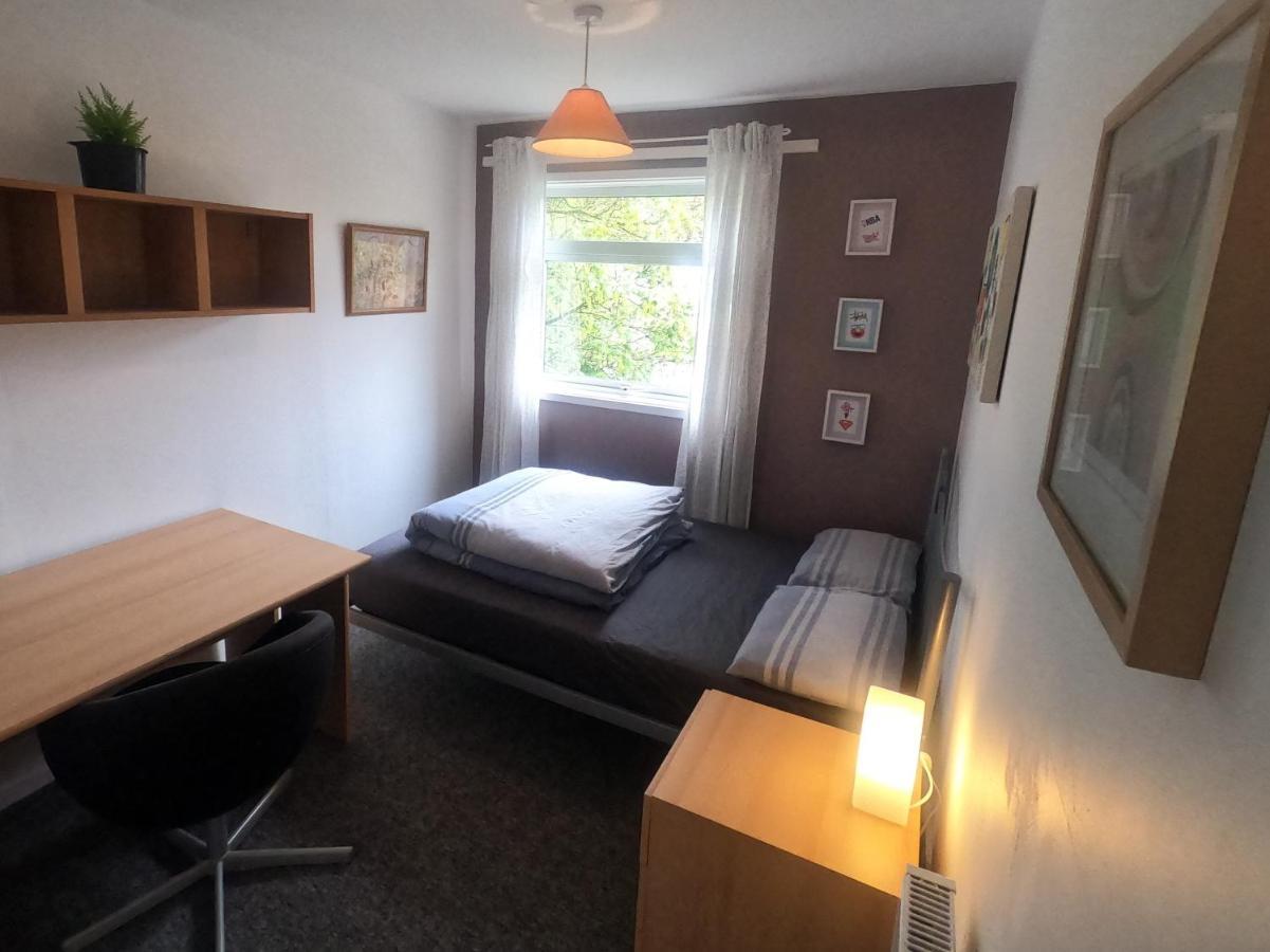 Hotel Hampton House à Northampton Extérieur photo